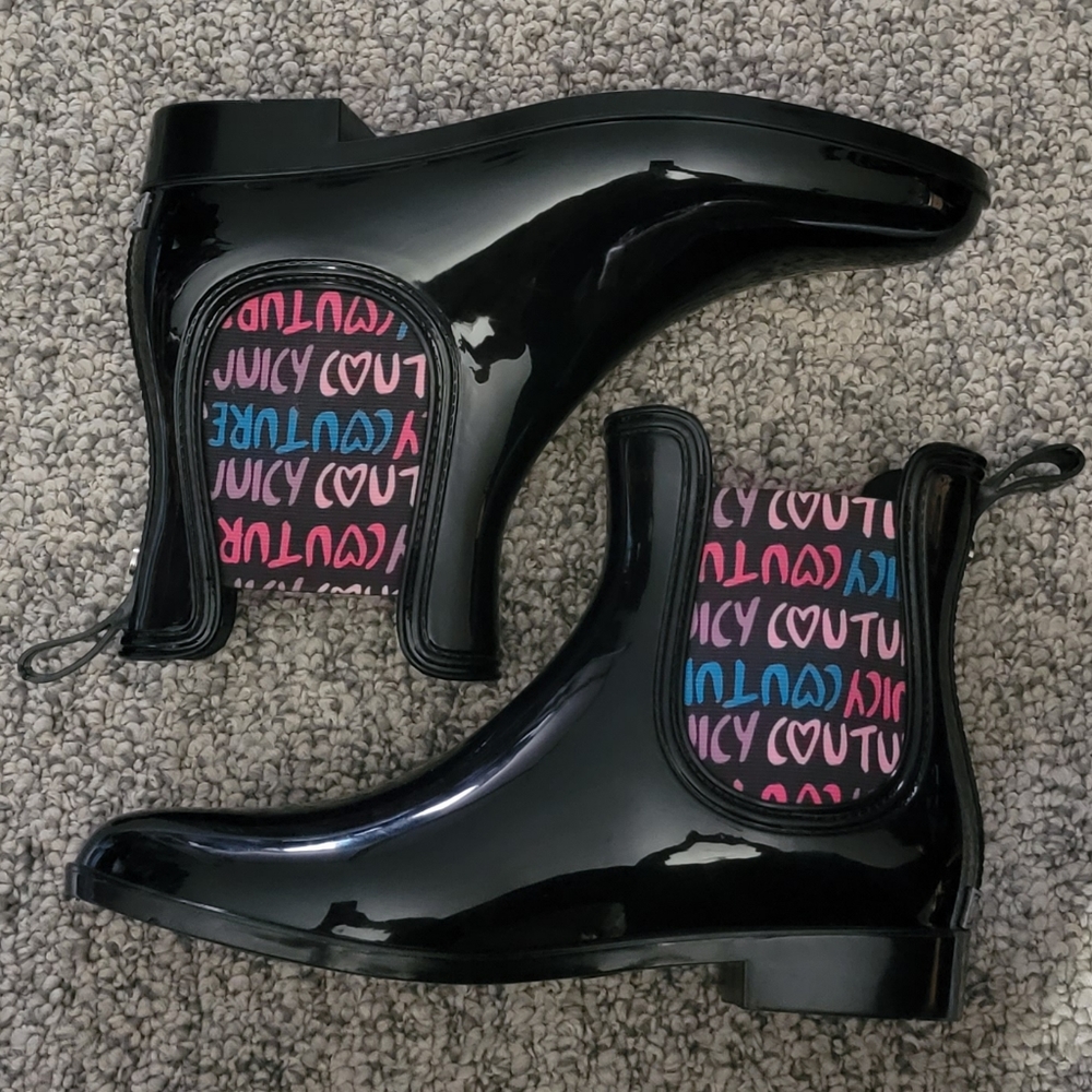 Juicy Couture Romance Rain Boots
